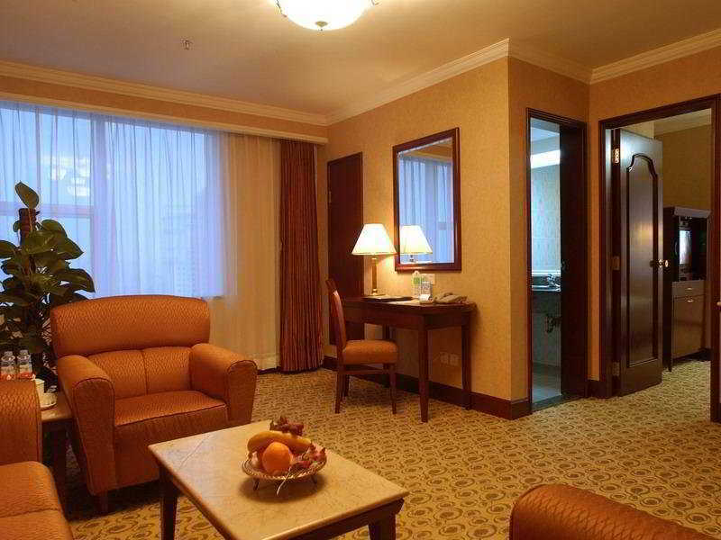 Chunjiang Lushan Hotel Shenzhen Buitenkant foto