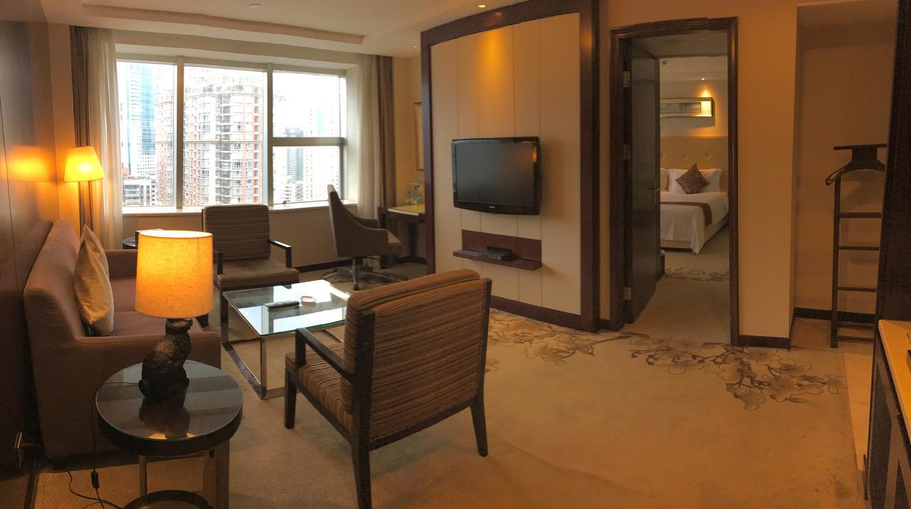 Chunjiang Lushan Hotel Shenzhen Buitenkant foto